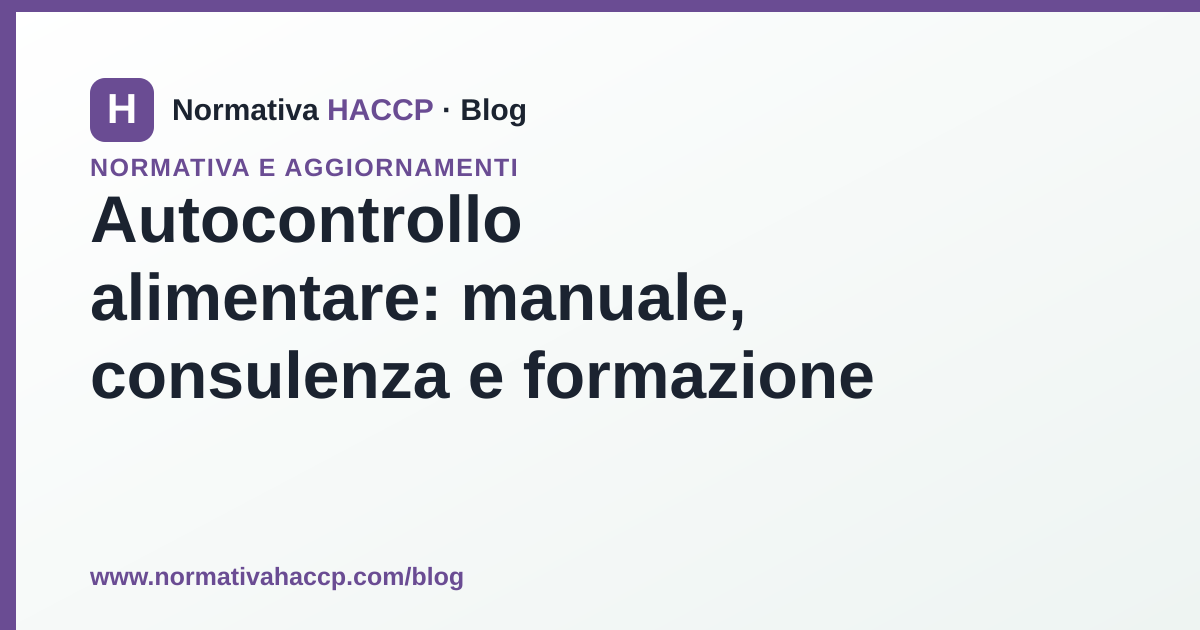 Documenti del manuale di autocontrollo alimentare su una scrivania