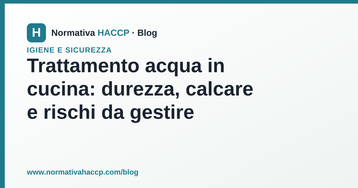 Resistenza di un boiler incrostata dal calcare accanto a un addolcitore per uso alimentare